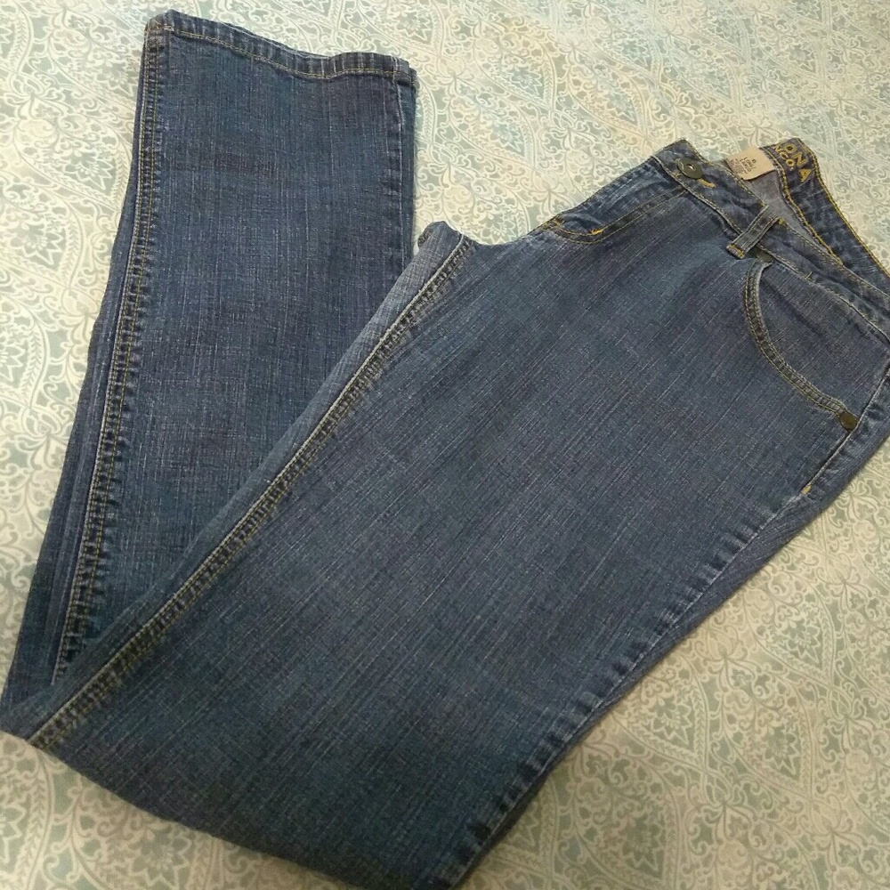Arizona Jean Co. Blue Straight/Skinny Leg